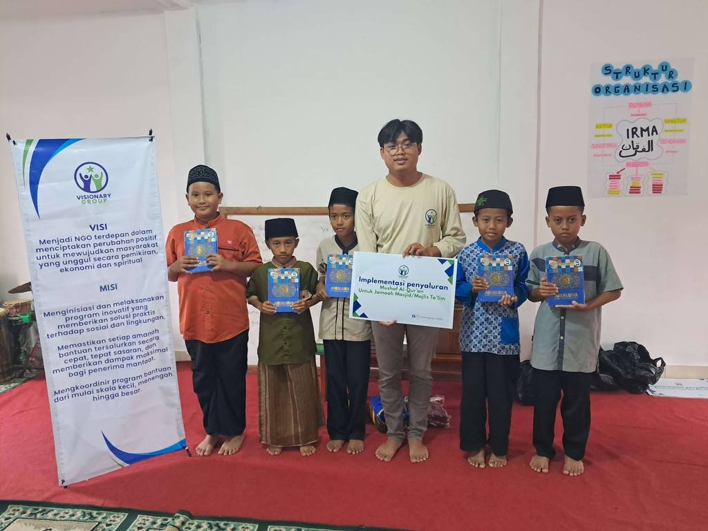 Penyaluran Program Al Quran Untuk Santri